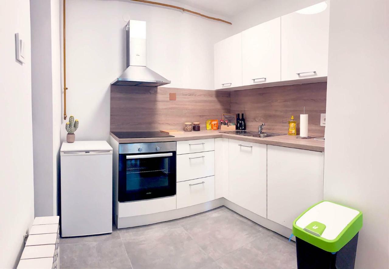 Central Bus Station Apartment Zagreb Luaran gambar