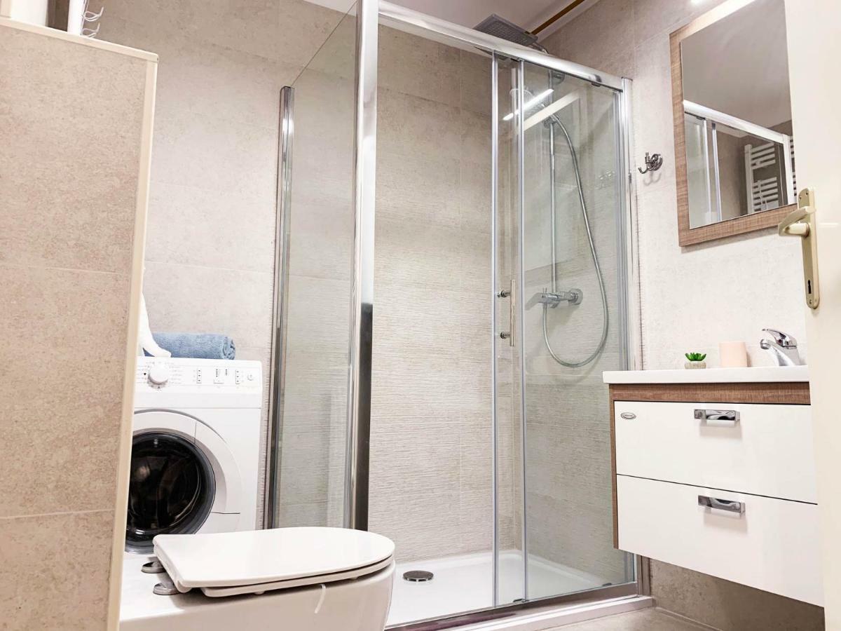 Central Bus Station Apartment Zagreb Luaran gambar