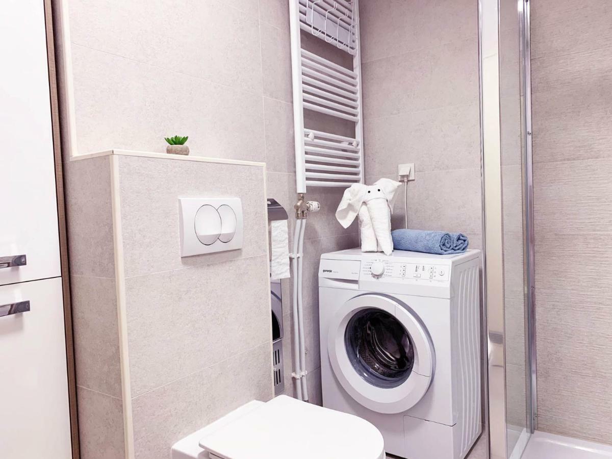 Central Bus Station Apartment Zagreb Luaran gambar