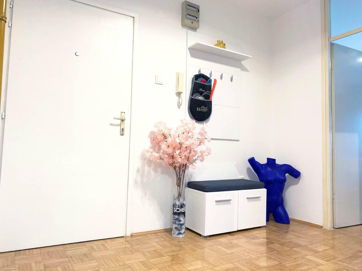 Central Bus Station Apartment Zagreb Luaran gambar
